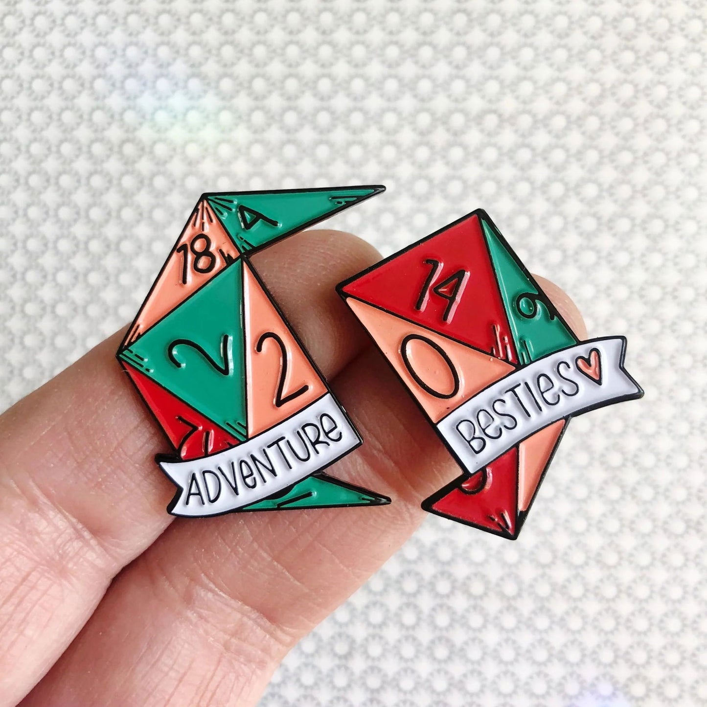 Dungeons & Dragons Inspired Couple Brooch Pin - Vivid Setups