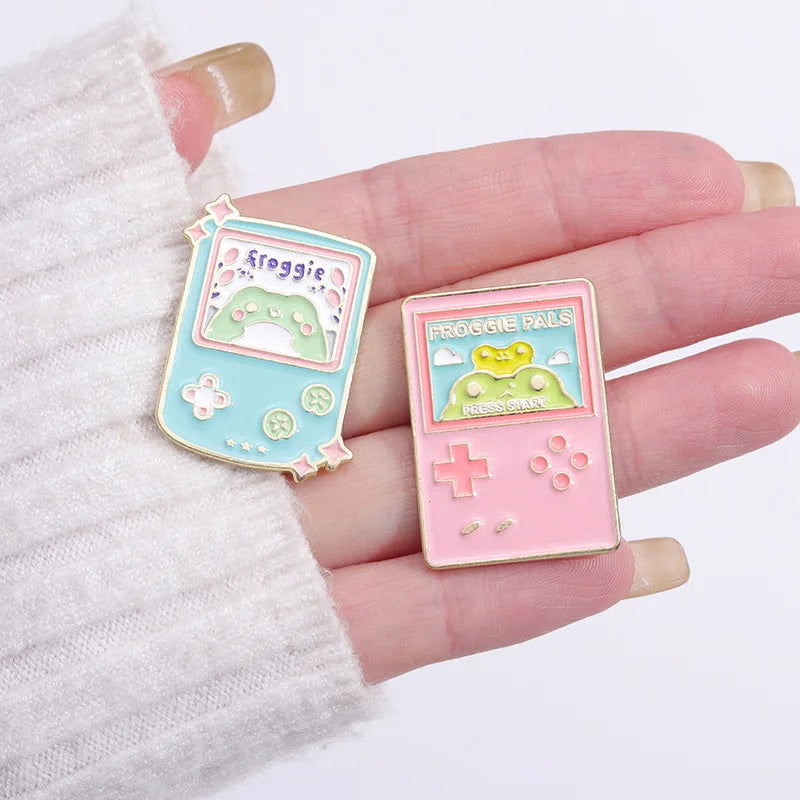 Gaming Themed Enamel Brooch Pin - Vivid Setups