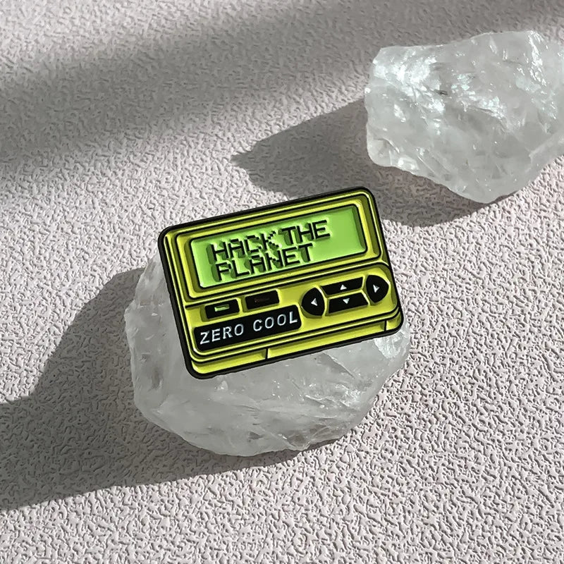 Gaming Themed Enamel Brooch Pin - Vivid Setups