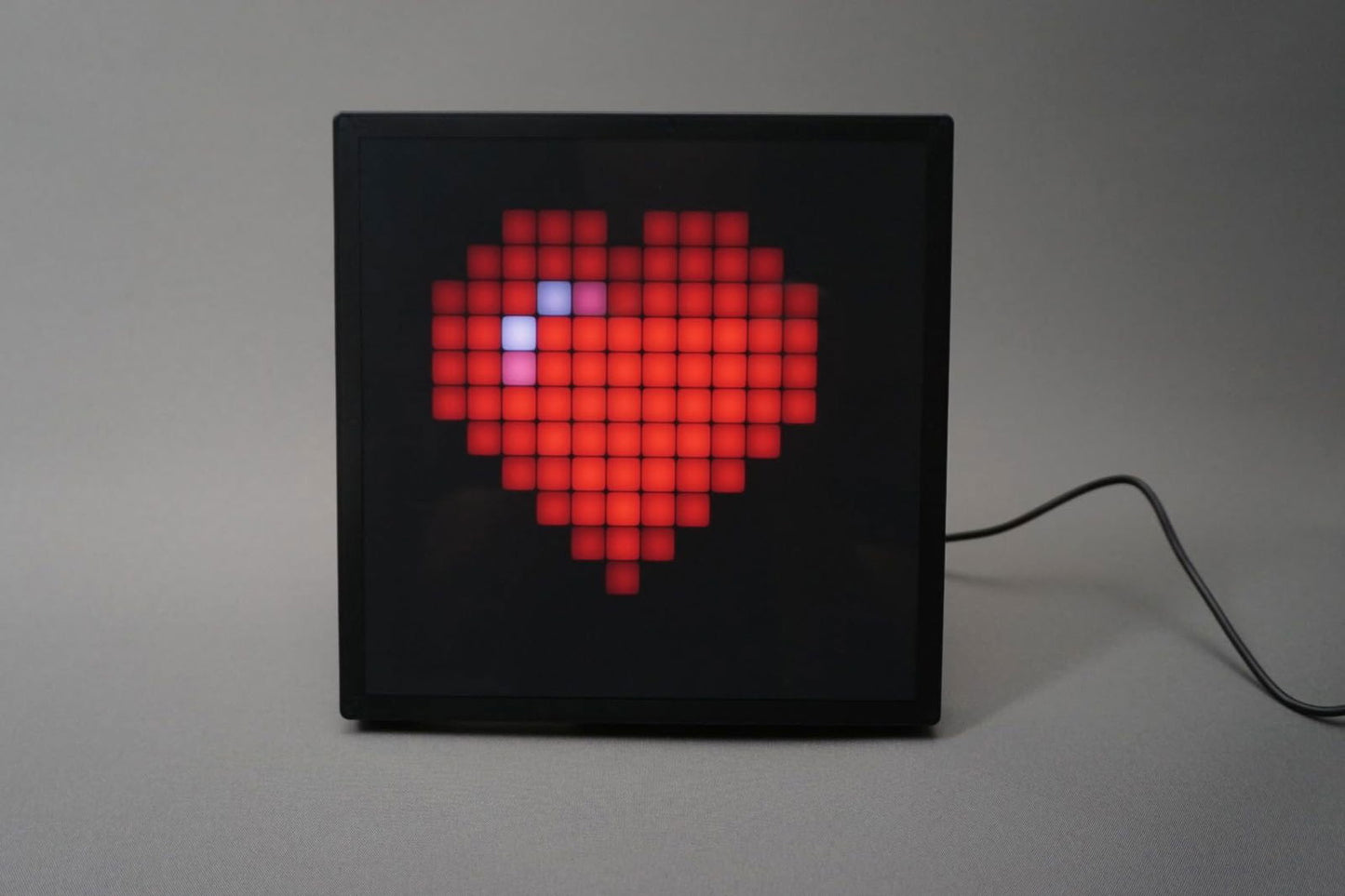 LED Pixel Art Display Desktop Screen - Vivid Setups