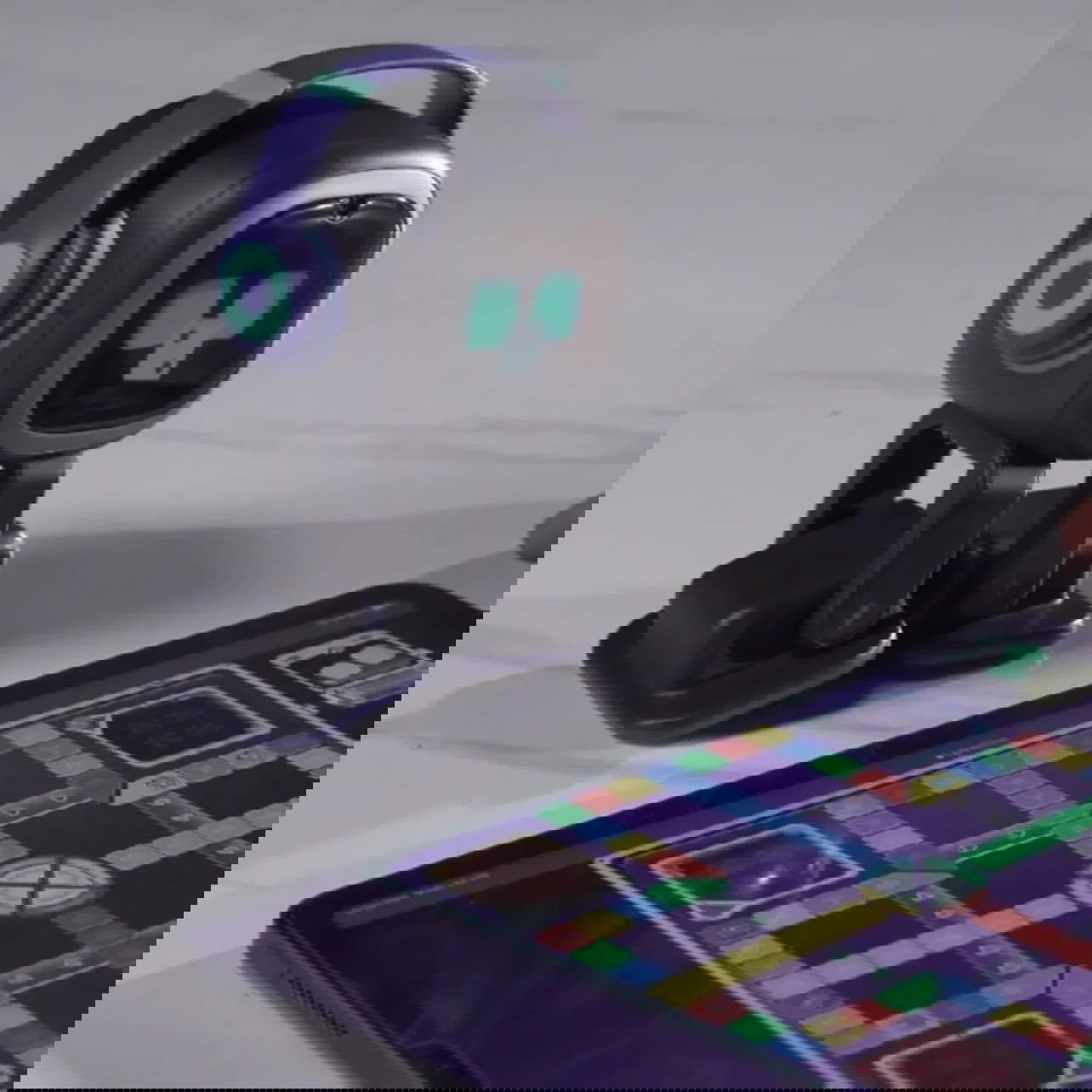 Smart Desk Pet Robot - Vivid Setups